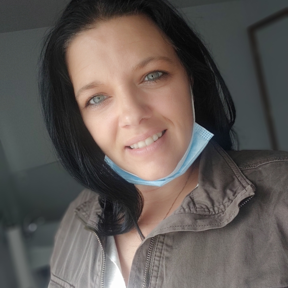 Meet your Posher, Tiffany